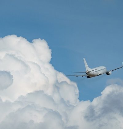 airplane-ge8813be96_640